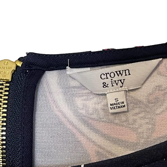 Crown & Ivy Paisley Tunic Shift Dress Piping 3/4 Sleeve Zip Back Women Small NWT - Picture 7 of 8